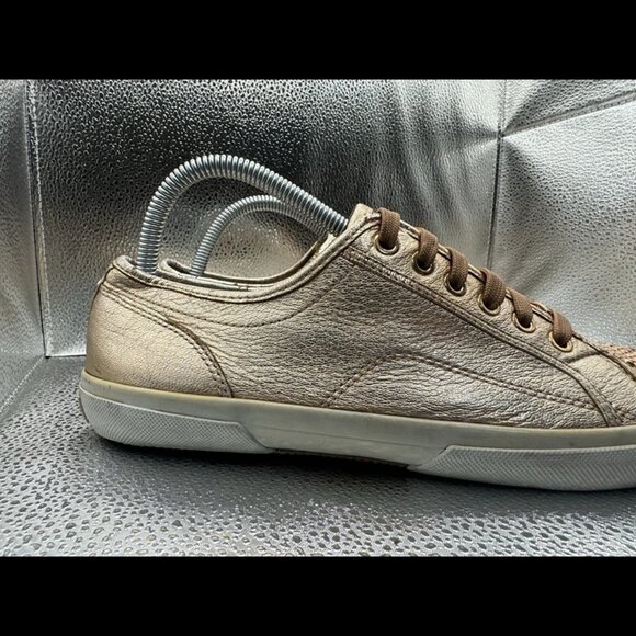 RARE 🚀 MICHAEL KORS ROSE GOLD STUDDED SHINY SNEAKERS Size 9 - Picture 2 of 11